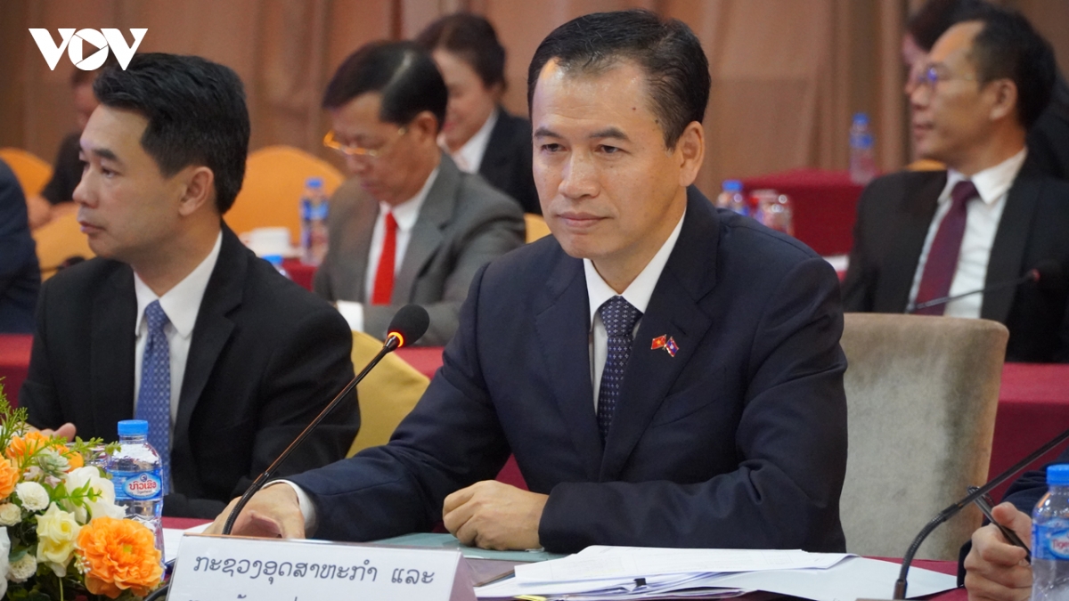 Việt Nam - Lào: Nâng tầm hợp tác thương mại và đầu tư song phương