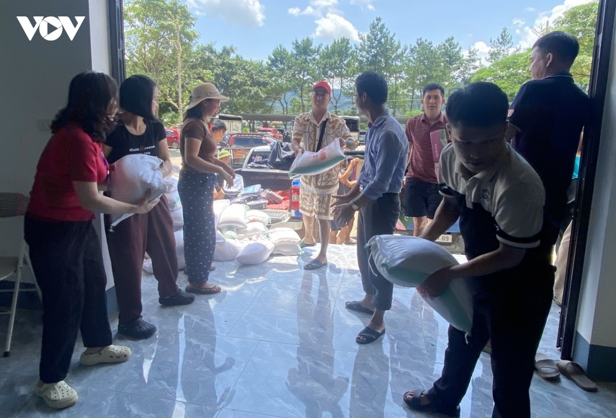 lai chau chu dong cham lo suc khoe, doi song nguoi dan vung lu muong than hinh anh 6