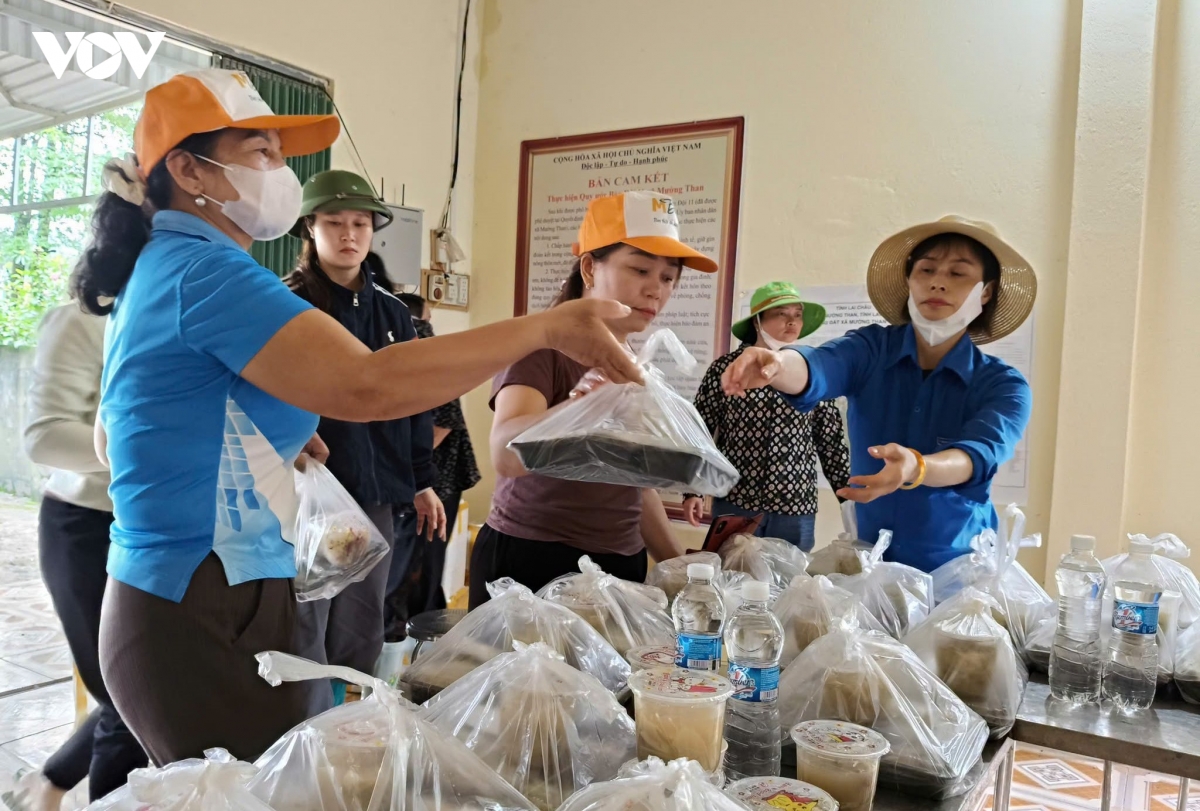 lai chau chu dong cham lo suc khoe, doi song nguoi dan vung lu muong than hinh anh 7