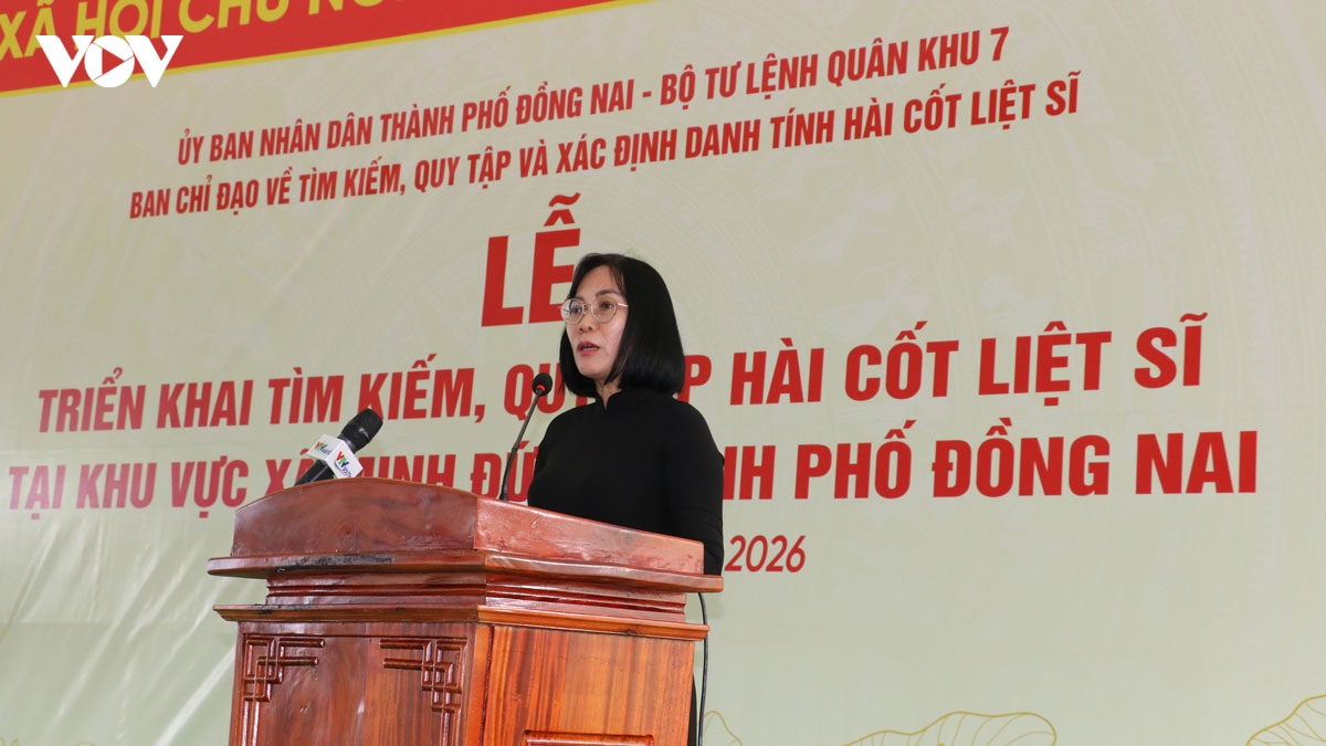 Dai tuong phan van giang chi dao quy tap hai cot liet si tai Dong nai hinh anh 2