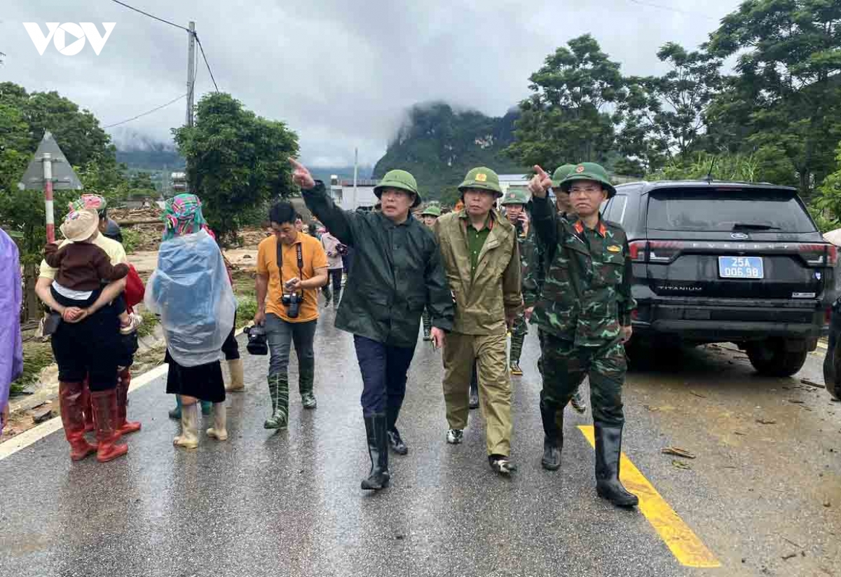 hien truong ngon ngang sau tran lu du kinh hoang o muong than, lai chau hinh anh 2