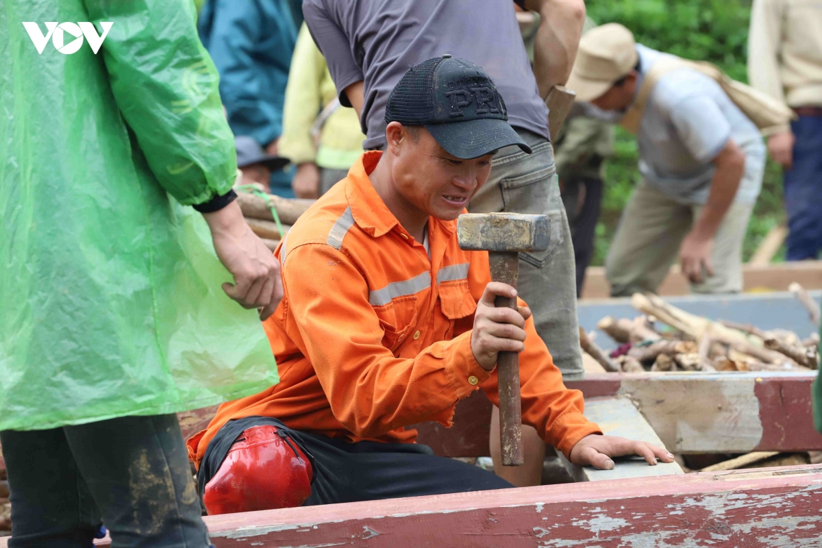 lanh dao tinh son la kiem tra vung lu, chi dao khac phuc hau qua thien tai hinh anh 12