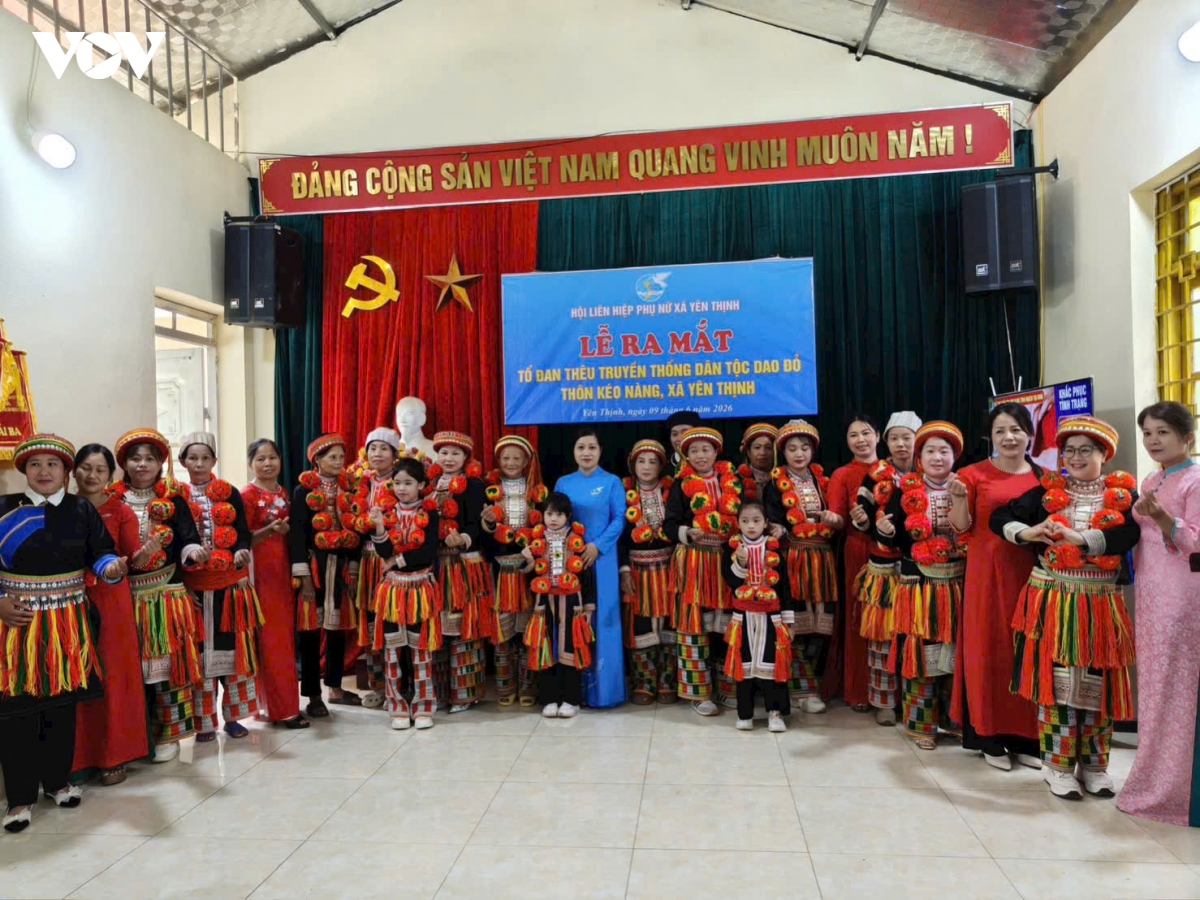 gin giu nghe theu truyen thong o ban dao yen thinh, tinh thai nguyen hinh anh 1