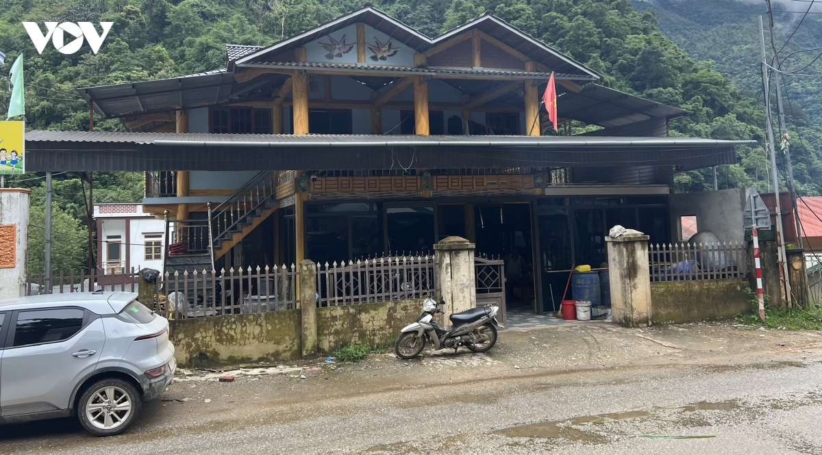 thi cong du an thuy dien lam nut nha dan vuong o muc boi thuong hinh anh 1