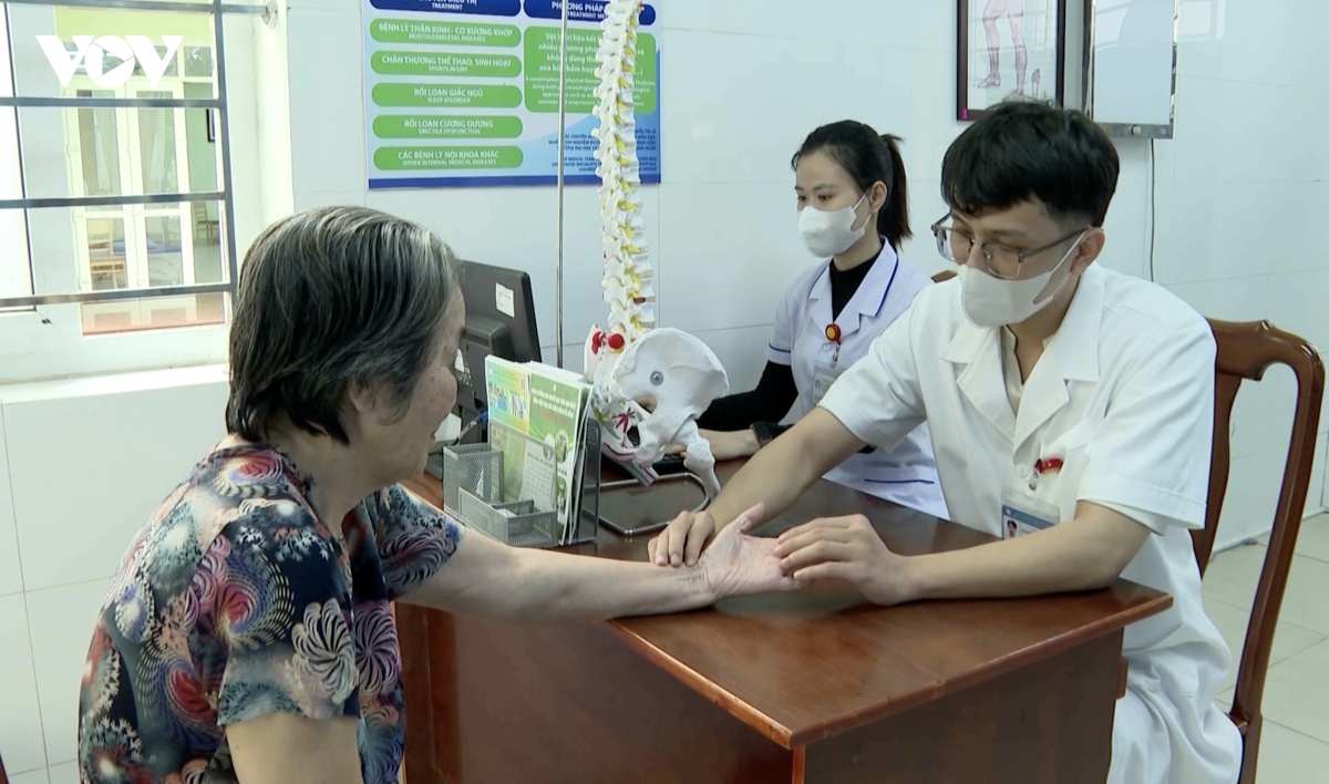 hieu qua mo hinh Don vi cham soc nguoi cao tuoi ban ngay tai Da nang hinh anh 2
