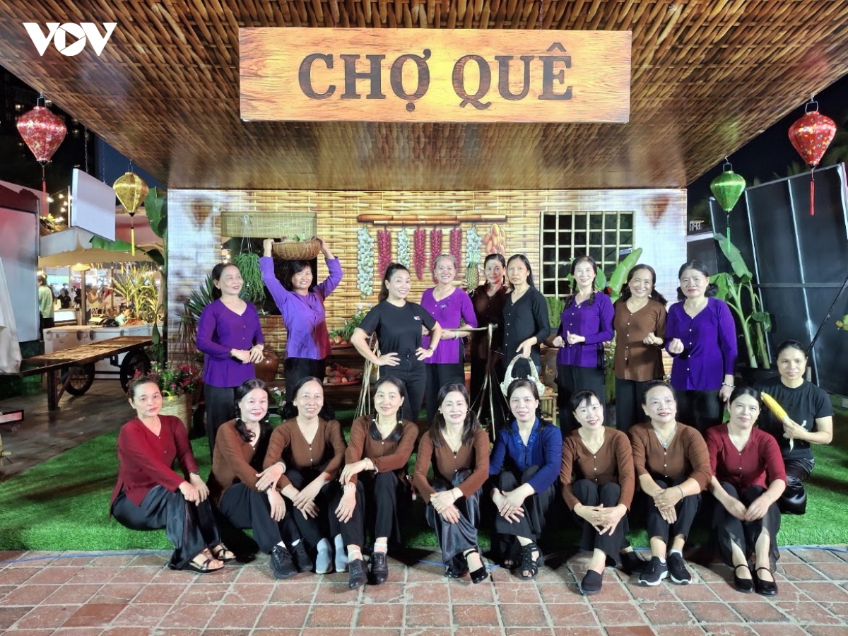 Da nang san khau hoa thuc canh bien my khe, ke chuyen van hoa xu quang hinh anh 5