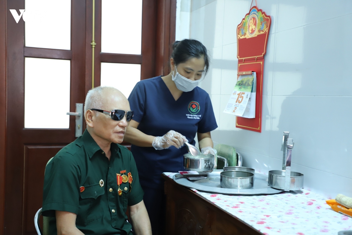 noi ky uc chien tranh duoc xoa diu bang tinh yeu thuong hinh anh 10