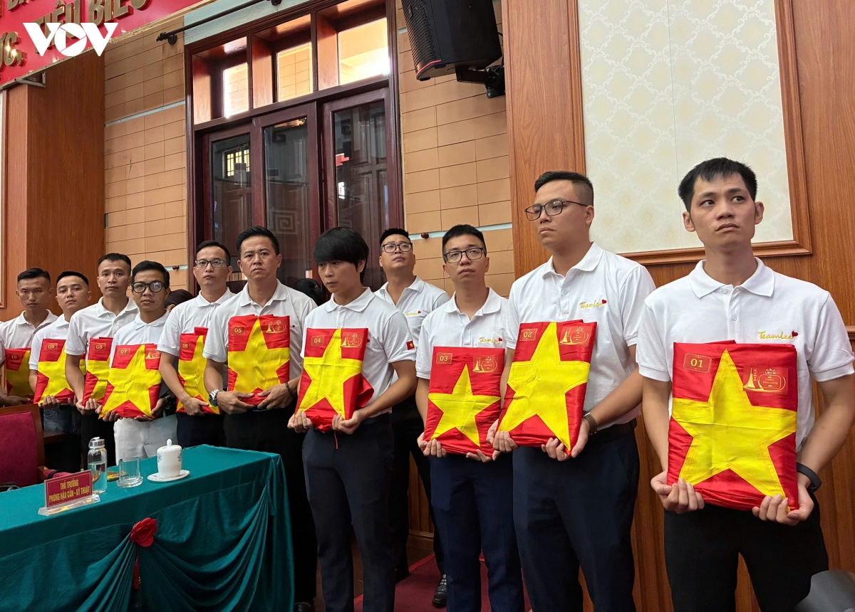  hon nua the ky moi duoc thay lai thanh xuan cua chong hinh anh 2