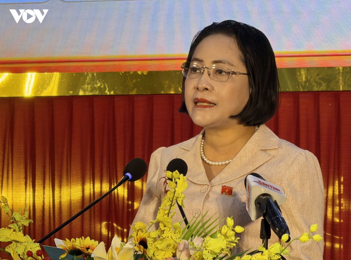 nhom nu Dbqh tri an nguoi co cong voi cach mang tai xa vung sau vinh vien hinh anh 1