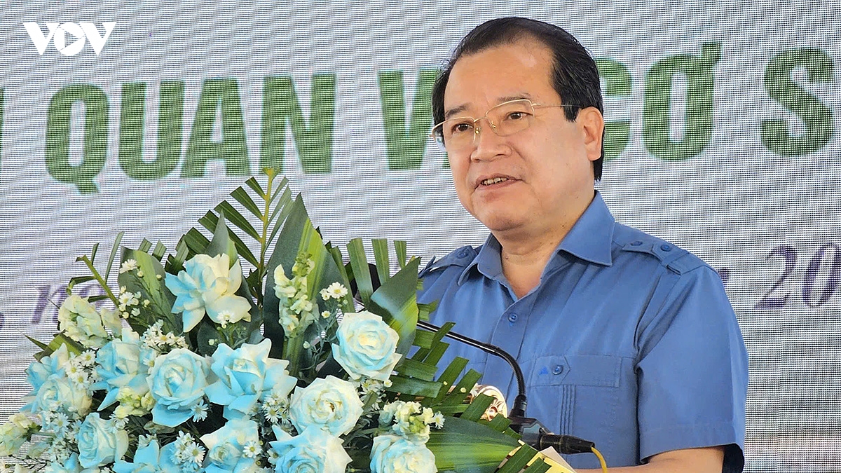 du lich viet nam tan dung loi the an toan de but pha hinh anh 1