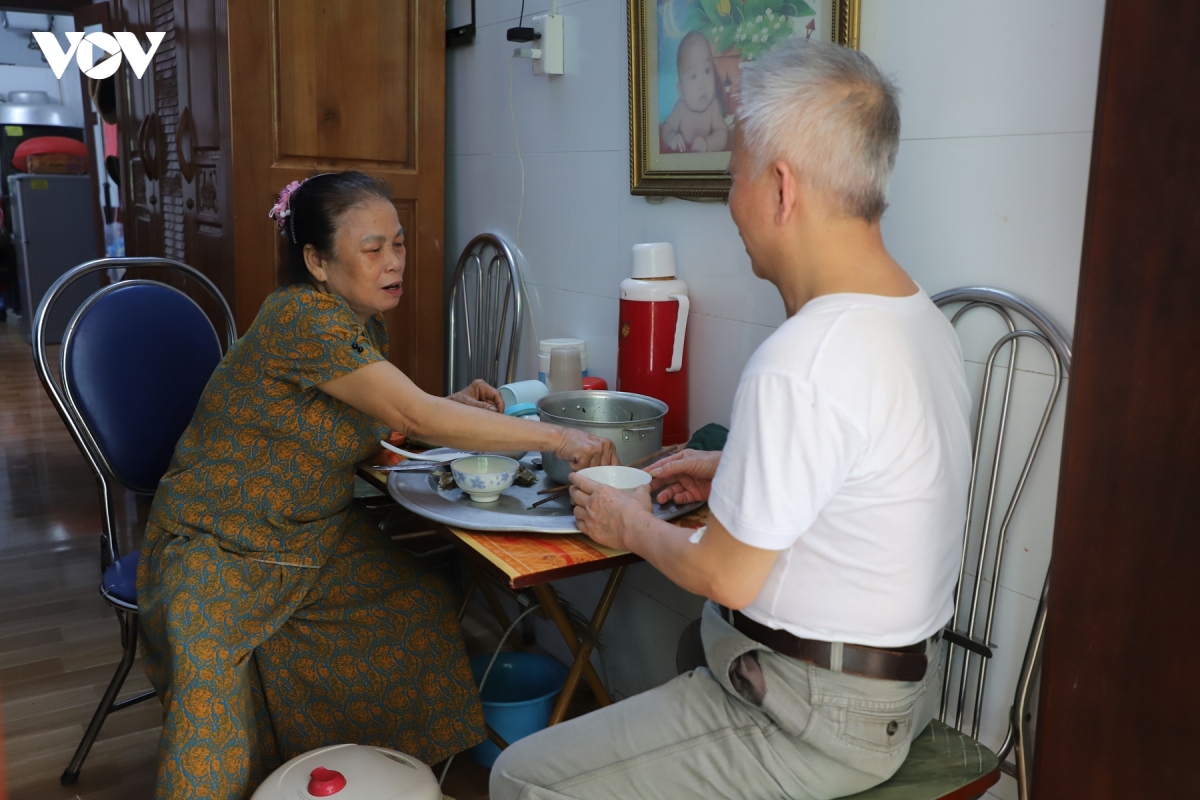 noi ky uc chien tranh duoc xoa diu bang tinh yeu thuong hinh anh 11