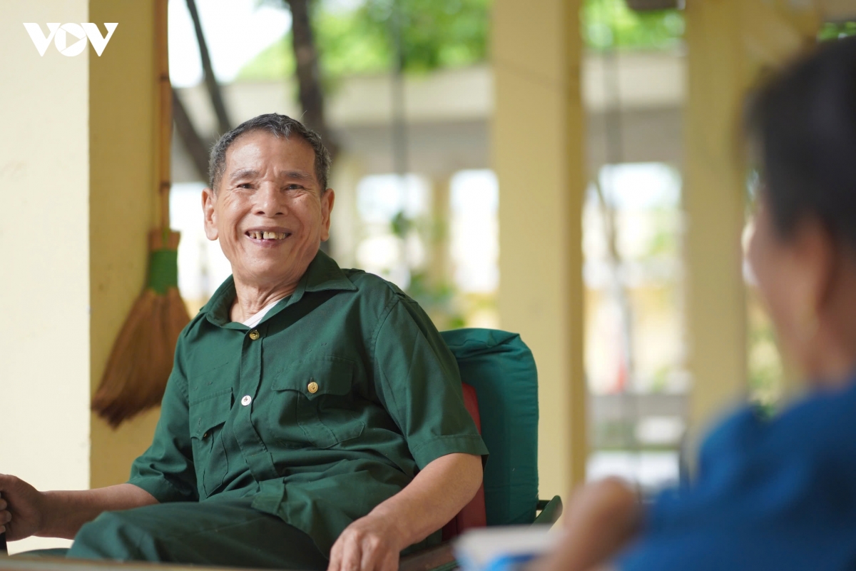 chuyen tinh cua nguoi phu nu cai me, quyet lay anh thuong binh thuong tat 95 hinh anh 2