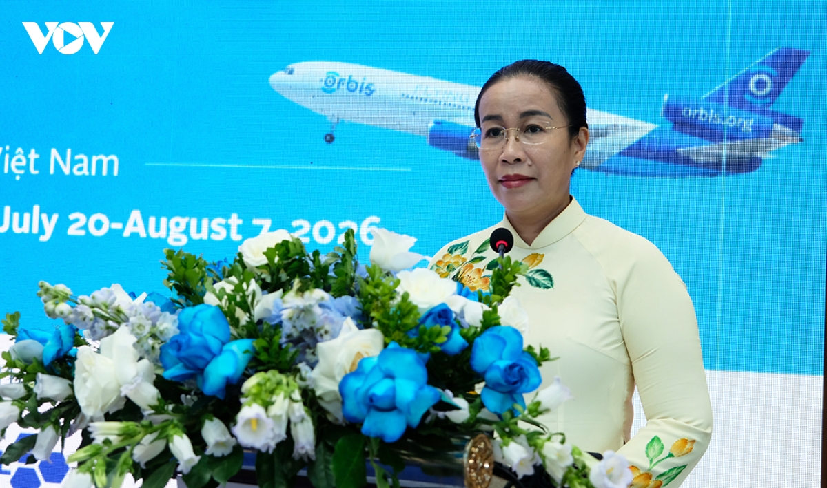30 nam, benh vien bay orbis ho tro dao tao hon 40.000 can bo nhan khoa o viet nam hinh anh 3