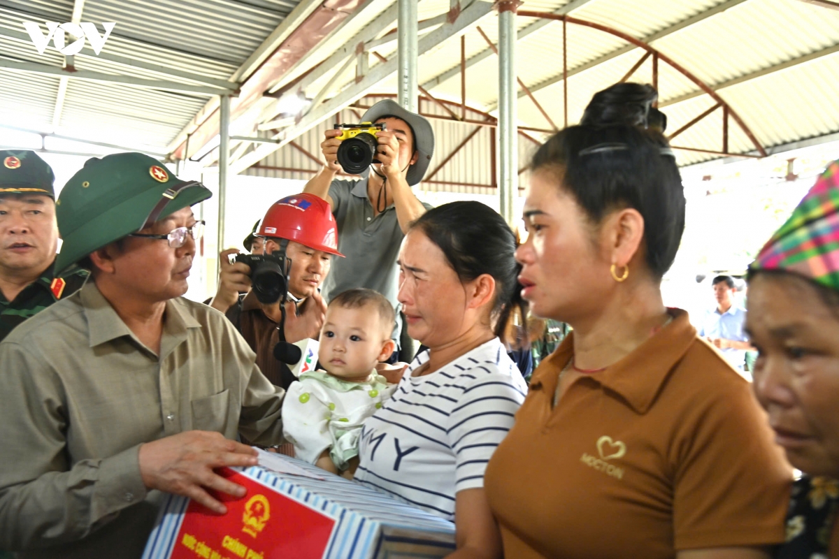 pho thu tuong kiem tra cong tac khac phuc hau qua lu quet tai muong than, lai chau hinh anh 3