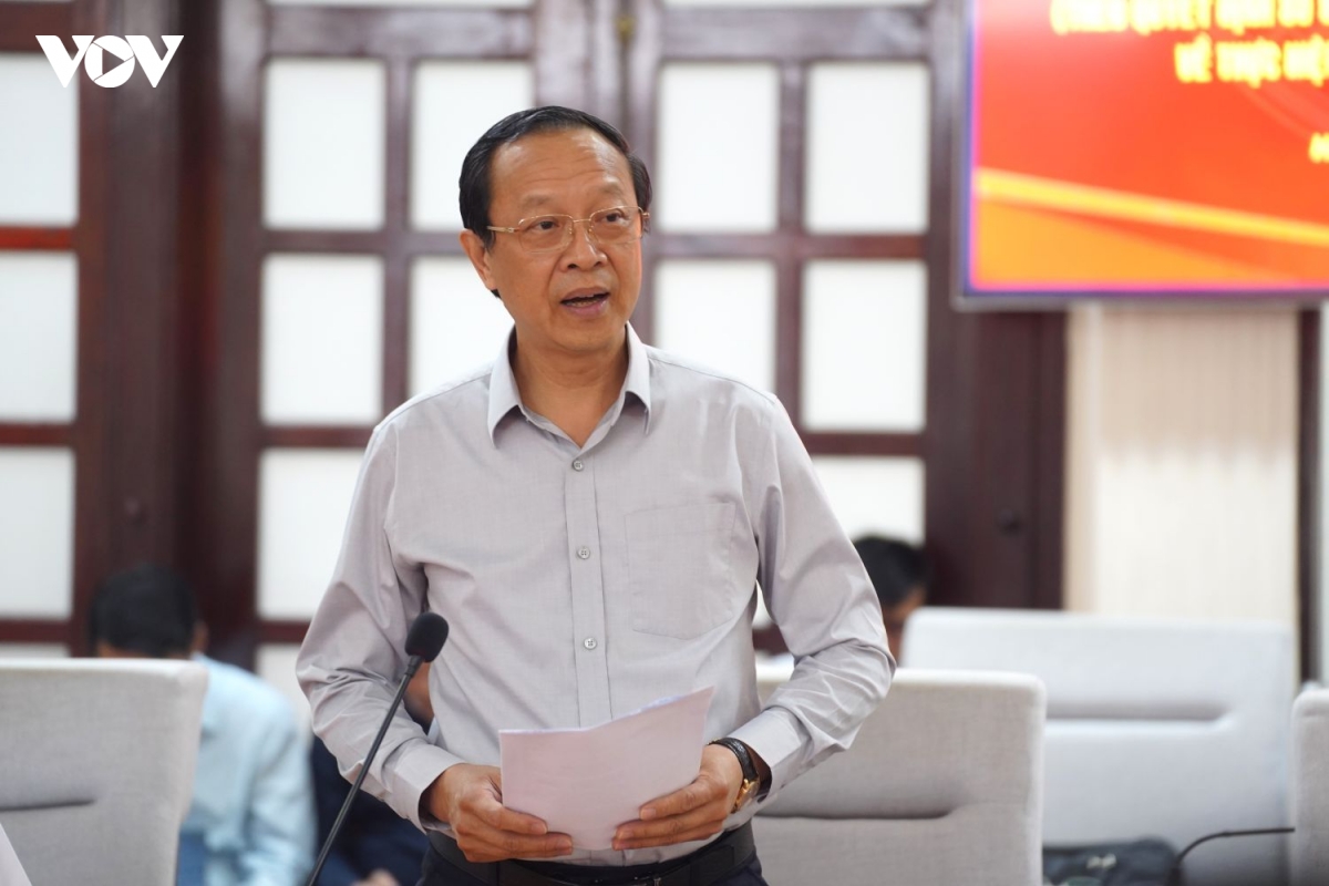 pho thu tuong le tien chau lam viec voi hue ve tang truong kinh te hinh anh 3