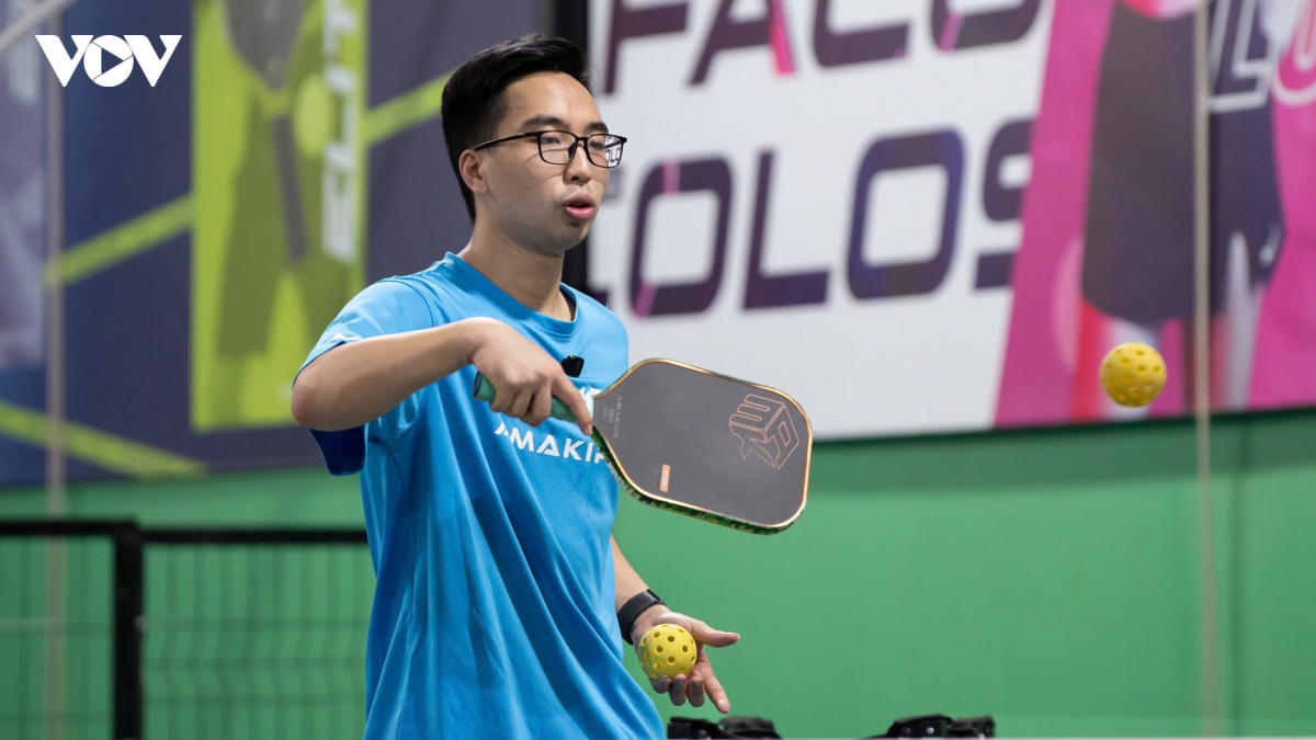 Nhập môn Pickleball: Kỹ thuật phản Backhand một tay cơ bản