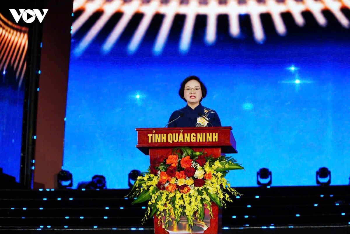  mai mai tuoi 20 tri an nhung nguoi cong hien vi doc lap, tu do hinh anh 1