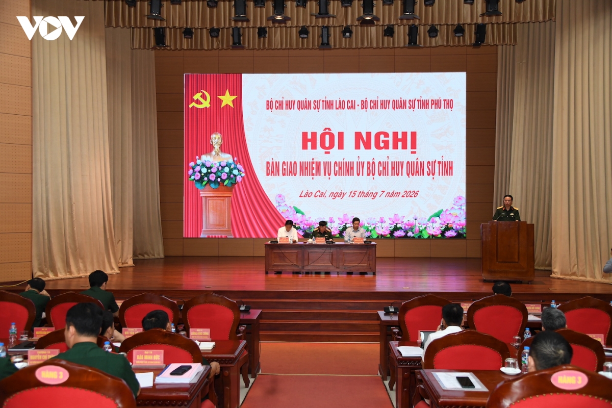 quang-canh-hoi-nghi-1.jpg