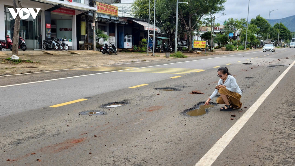 quoc lo 19 vua nang cap da hu hong ai chiu trach nhiem voi 3.650 ty dong dau tu hinh anh 2