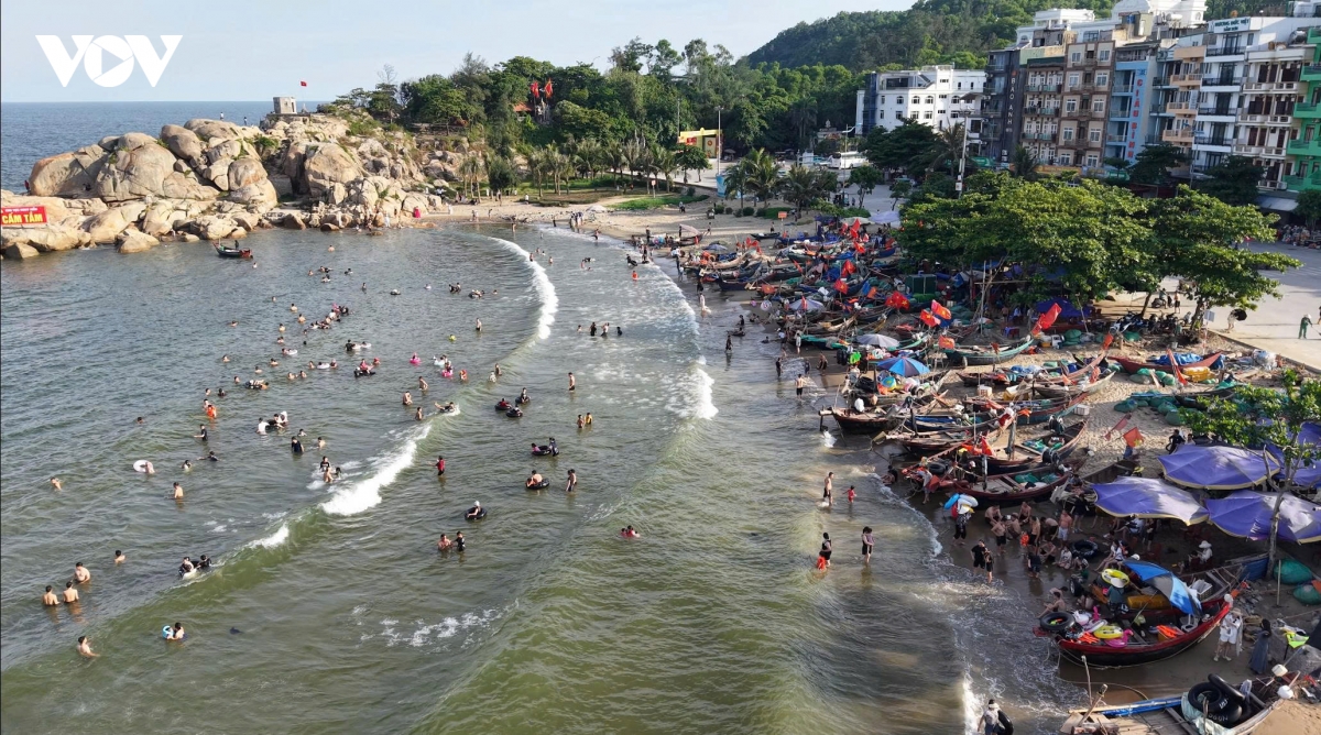 gan 6 trieu luot khach den sam son Dieu gi tao nen suc hut hinh anh 19