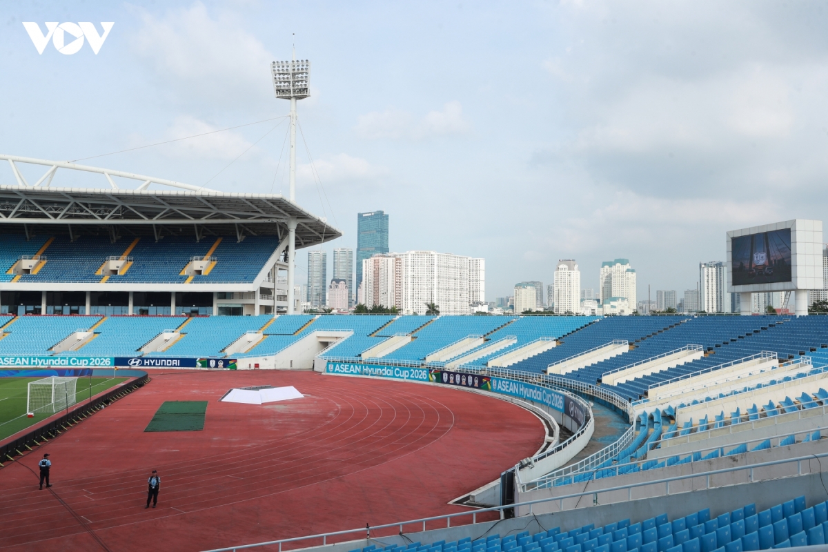 san my Dinh dep min mang truoc them dai chien Dt viet nam vs Dt singapore hinh anh 9