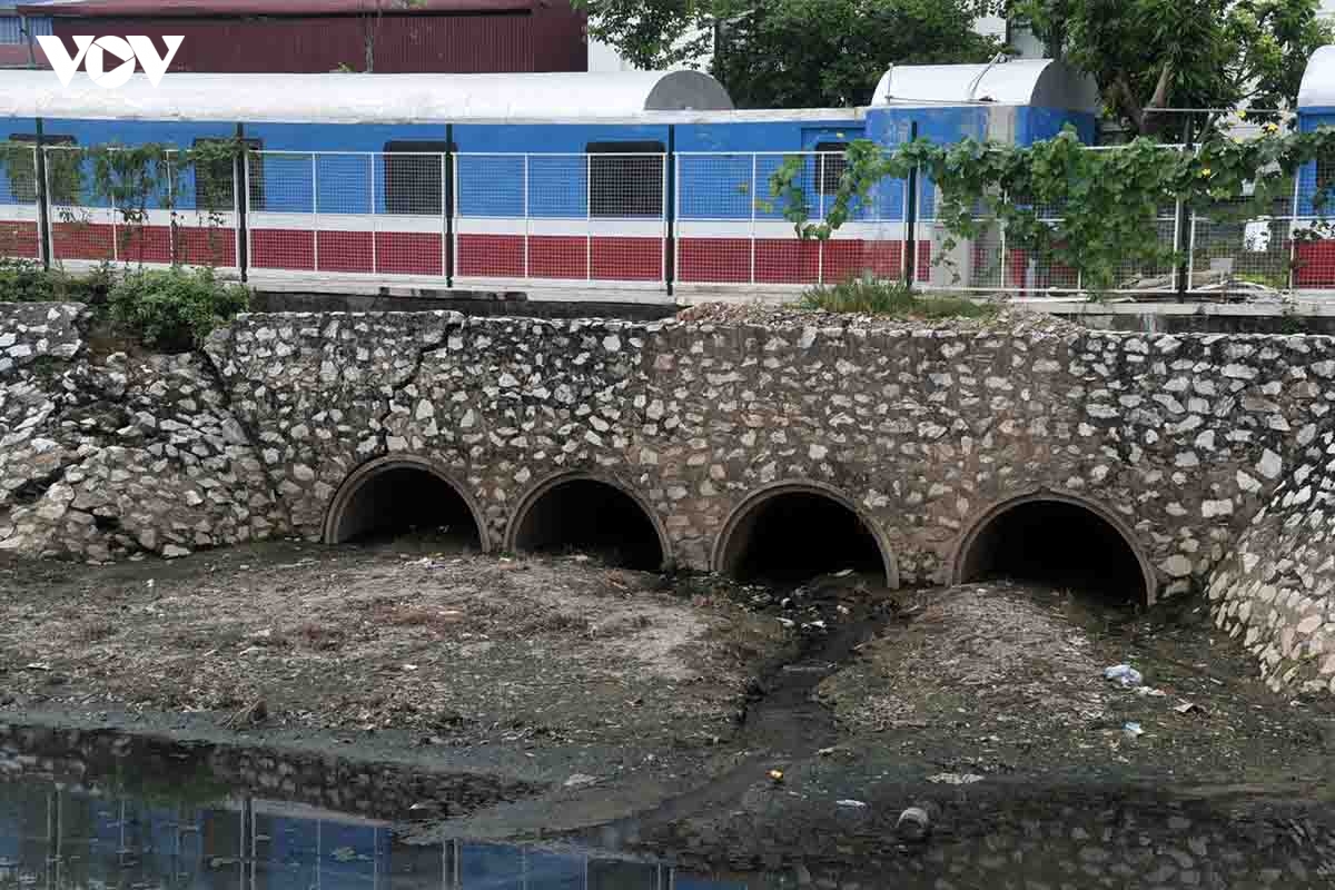 toan canh song cau bay dai 12,9 km o nhiem nang sap duoc giai cuu hinh anh 4