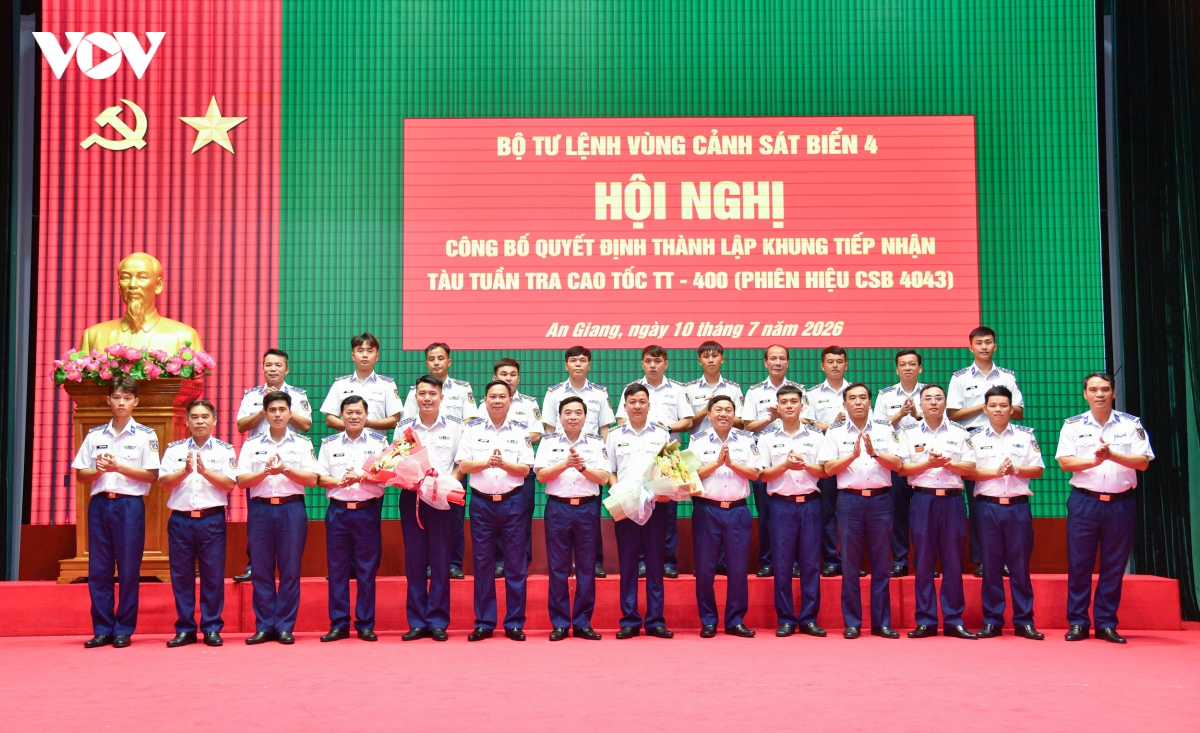 bo tu lenh vung canh sat bien 4 trien khai khung tiep nhan tau tuan tra cao toc hinh anh 2