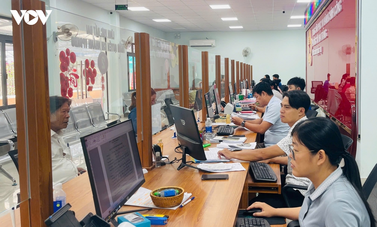 Khánh Hòa rút ngắn thời gian giải quyết hơn 1.100 thủ tục hành chính