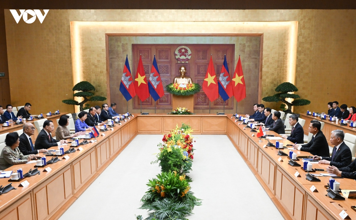 thu tuong le minh hung hoi kien chu tich quoc hoi vuong quoc campuchia hinh anh 7