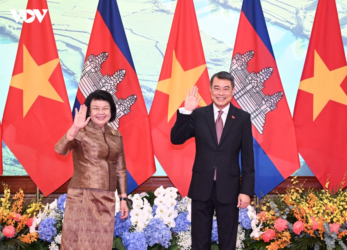 thu tuong le minh hung hoi kien chu tich quoc hoi vuong quoc campuchia hinh anh 3