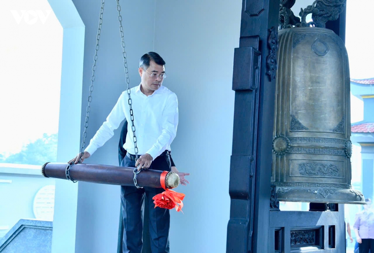 thu tuong dang huong, tuong niem cac anh hung liet si o lang son hinh anh 5
