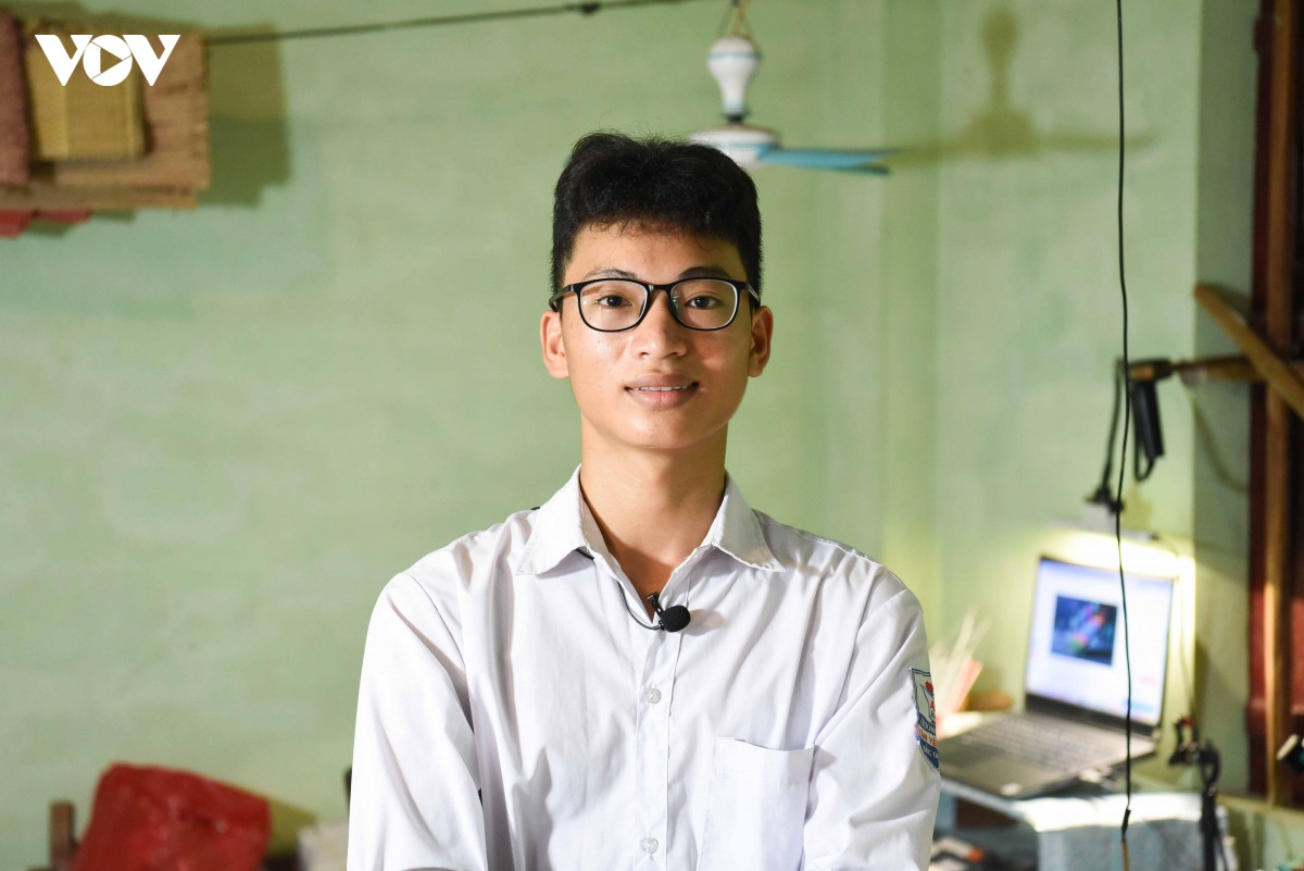 Hành trình chinh phục 30 điểm tuyệt đối của thủ khoa A00 ở Bắc Ninh