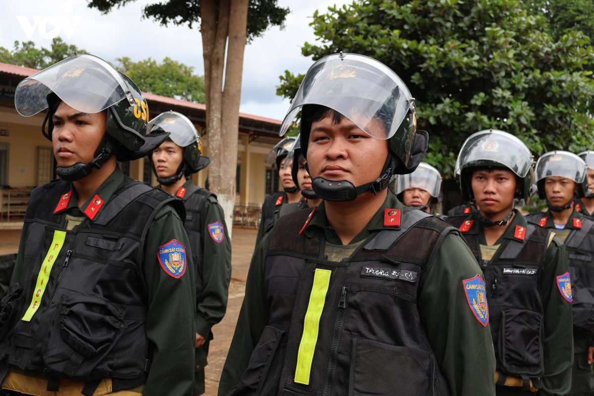 nhung dau an dep tu dot hanh quan da ngoai cua canh sat co dong tay nguyen hinh anh 4
