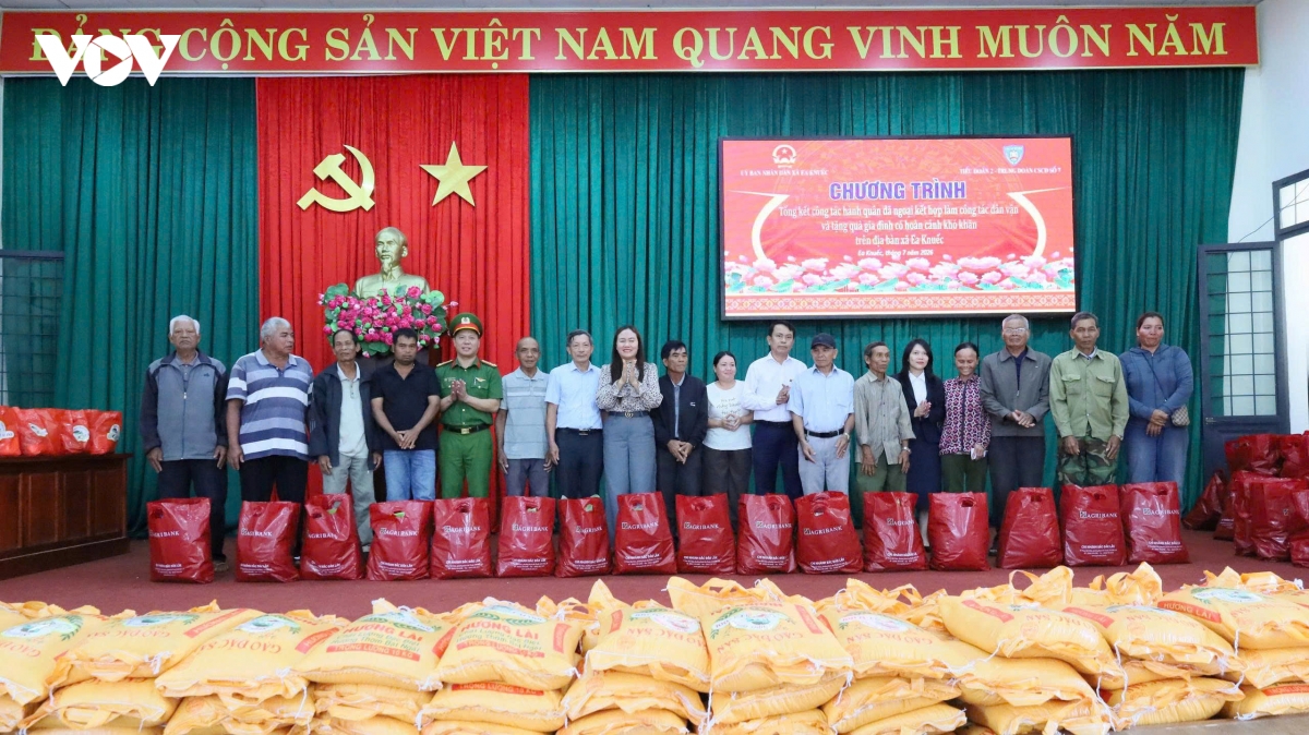 nhung dau an dep tu dot hanh quan da ngoai cua canh sat co dong tay nguyen hinh anh 7