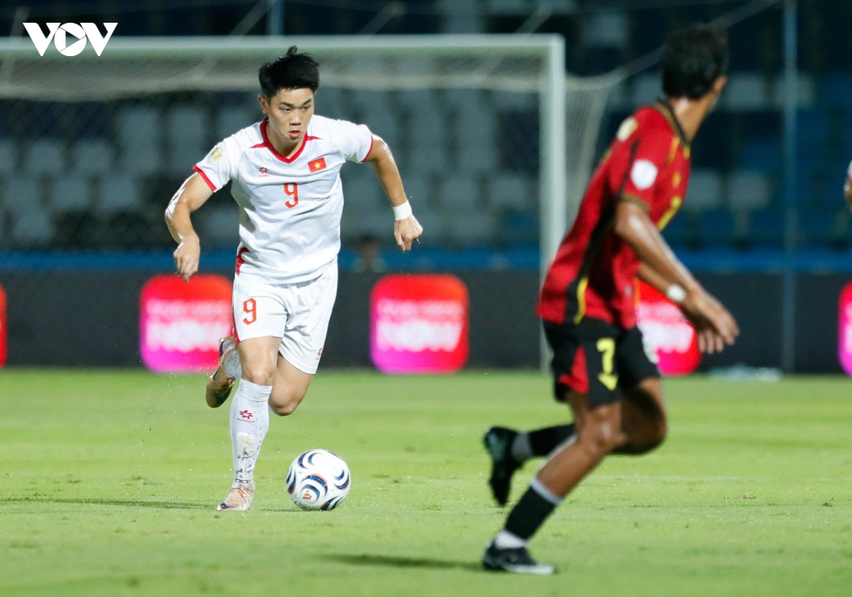 truc tiep timor leste 0-6 viet nam Dinh bac ghi hattrick ban thang hinh anh 11