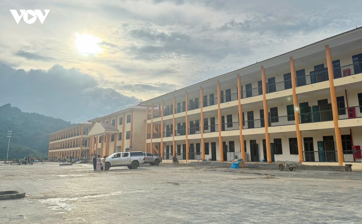 Hoàn thiện trường học vùng biên, sẵn sàng đón năm học mới