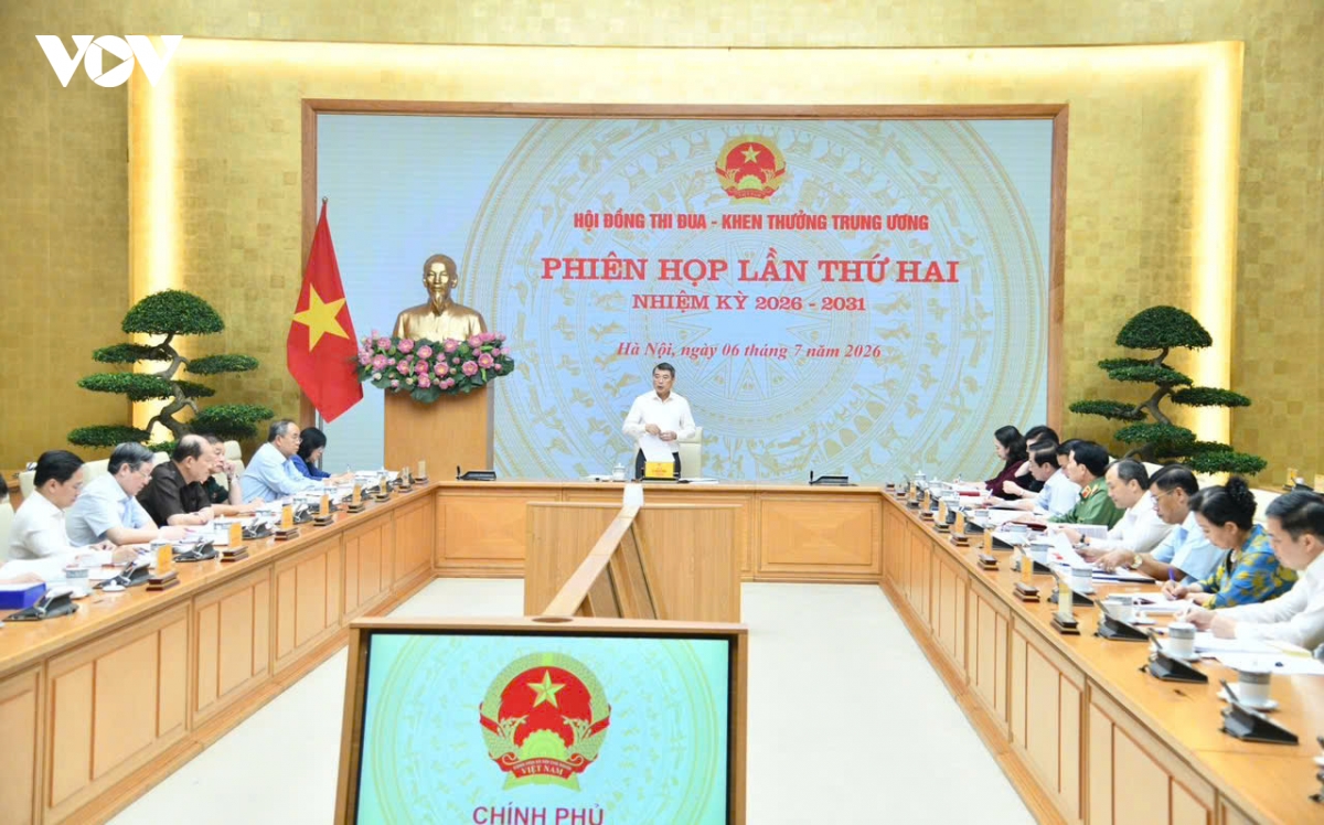 thu tuong thi dua phai gan thuc tien, lay san pham dau ra lam thuoc do hinh anh 1