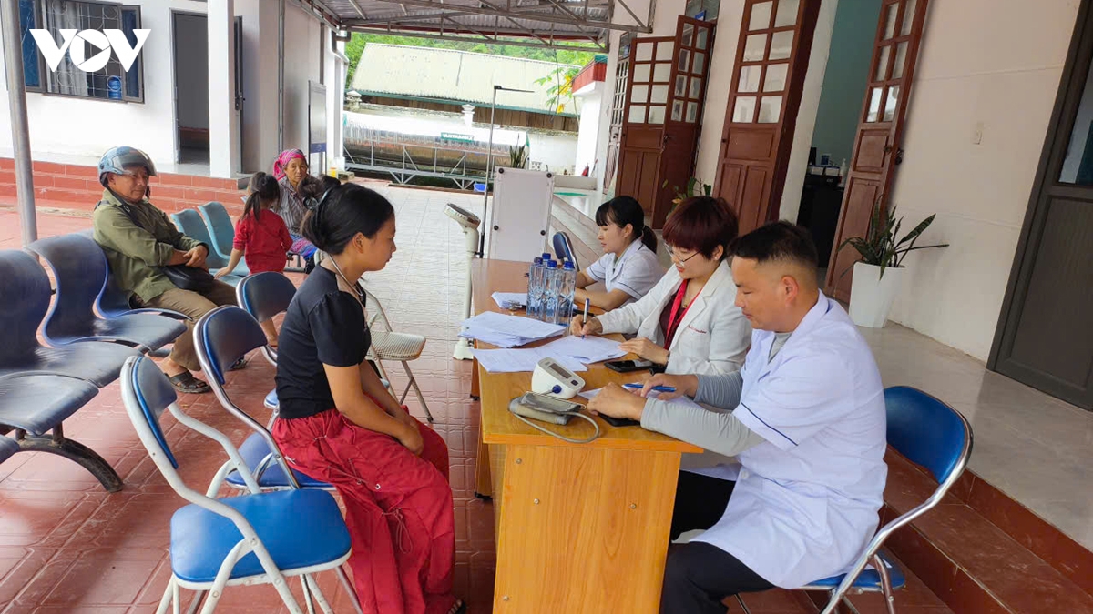 Điện Biên chuyển giao 45 trạm y tế về chính quyền xã phường quản lý từ ngày 1/7