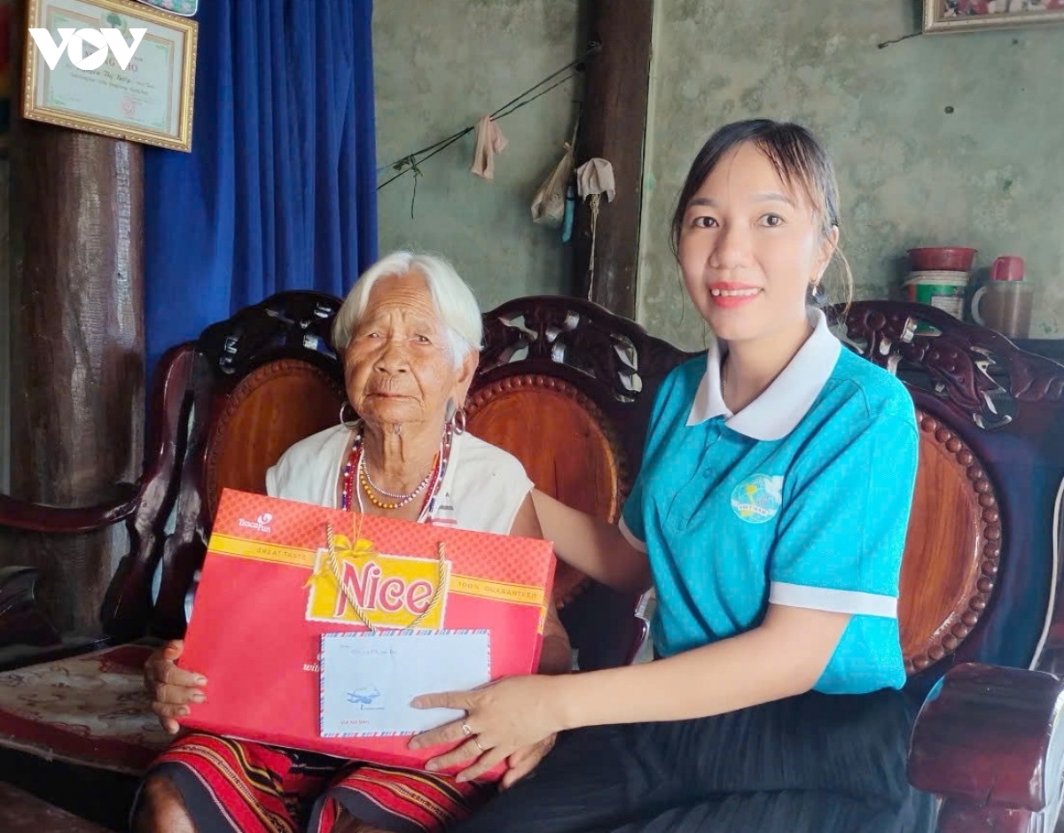 tuoi tre Da nang trien khai tuan cao diem Den on dap nghia hinh anh 3
