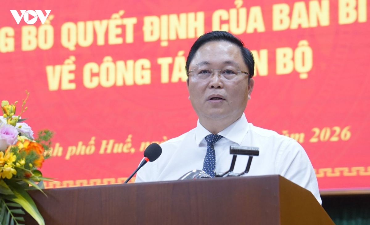 Ong le tri thanh duoc dieu dong giu chuc pho bi thu thanh uy hue hinh anh 2