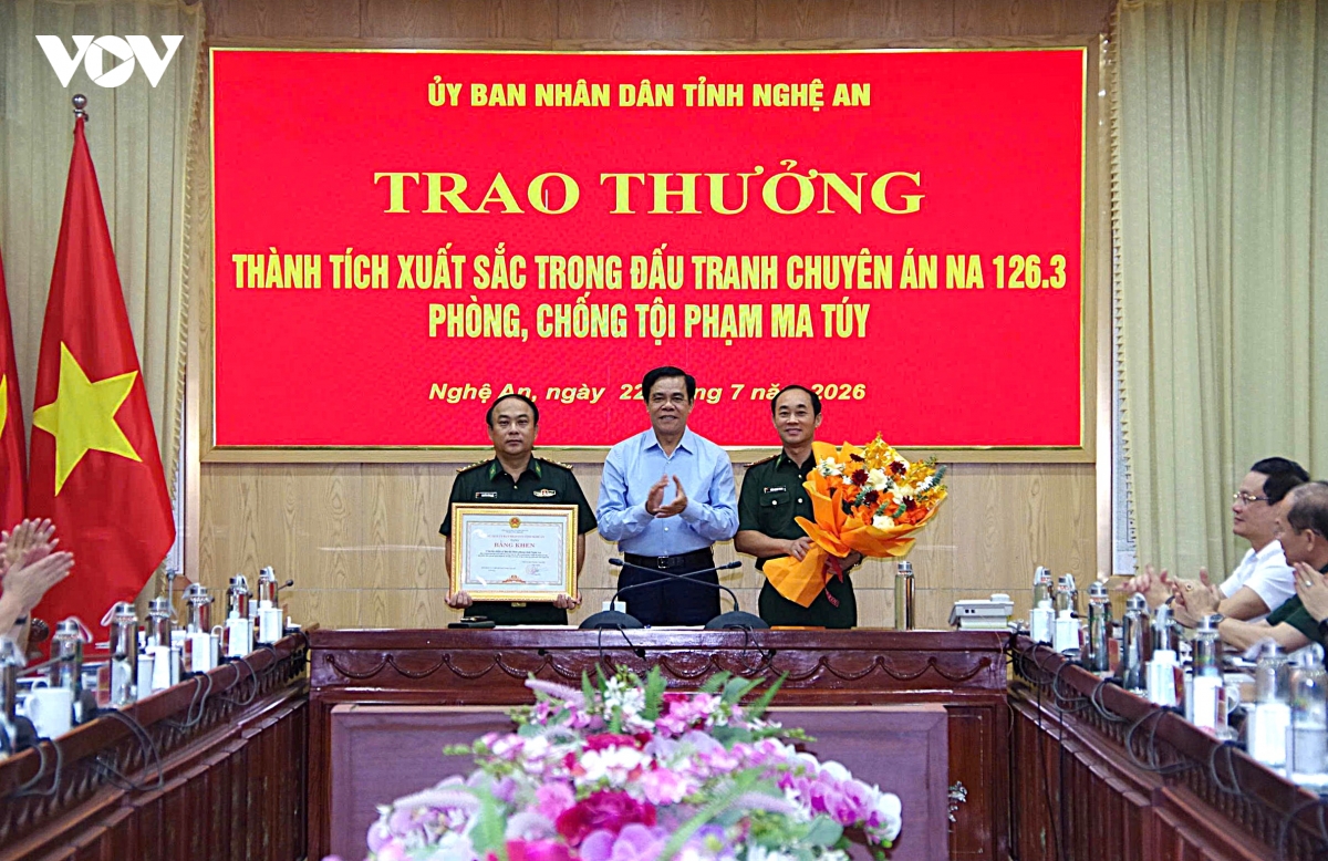 triet pha chuyen an ma tuy lon, luc luong bien phong nghe an duoc thuong nong hinh anh 2