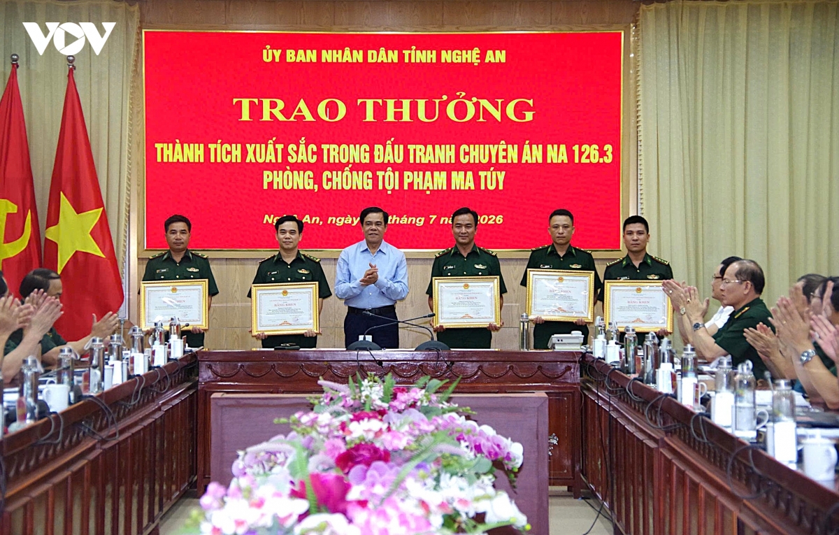 triet pha chuyen an ma tuy lon, luc luong bien phong nghe an duoc thuong nong hinh anh 1
