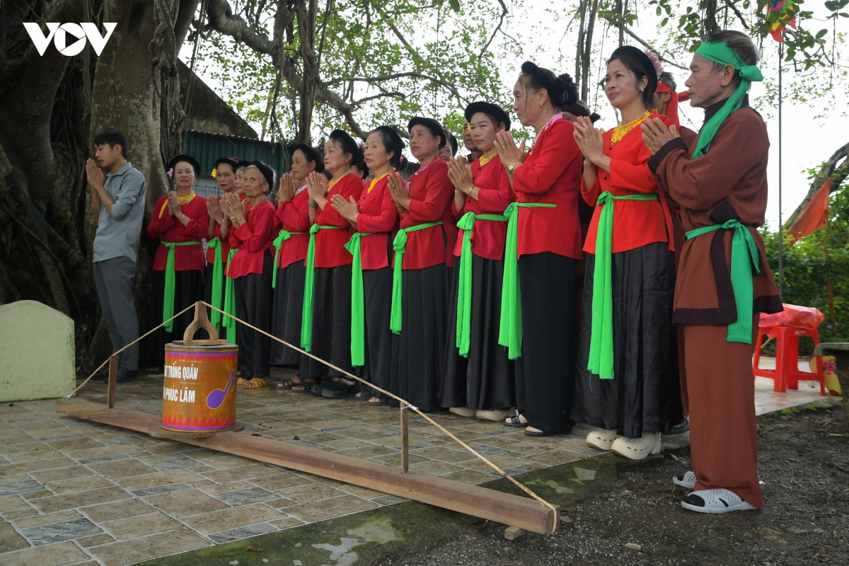 nghe thuat hat trong quan phuc lam nhip trong quan giu lua hon que bac bo hinh anh 5