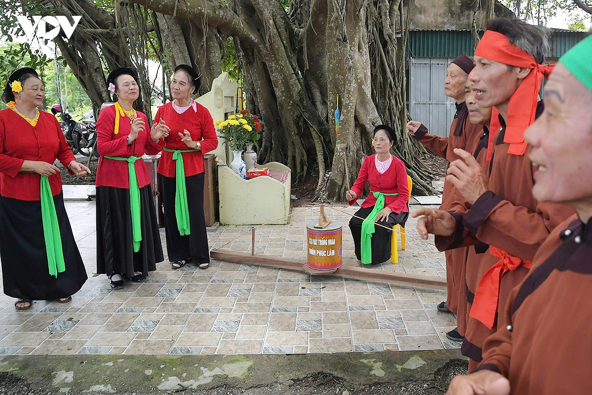 nghe thuat hat trong quan phuc lam nhip trong quan giu lua hon que bac bo hinh anh 12