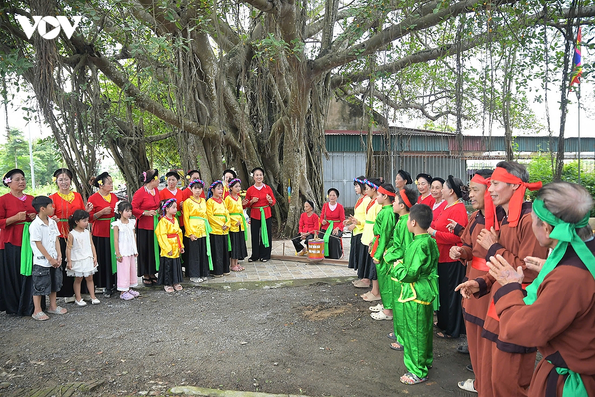 nghe thuat hat trong quan phuc lam nhip trong quan giu lua hon que bac bo hinh anh 11