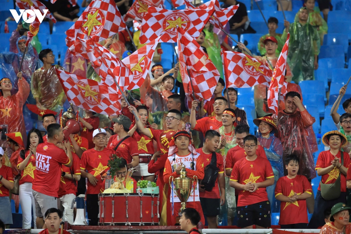 trUc tiEp viet nam vs singapore bang a asean cup 2026 don ep nghet tho hinh anh 23