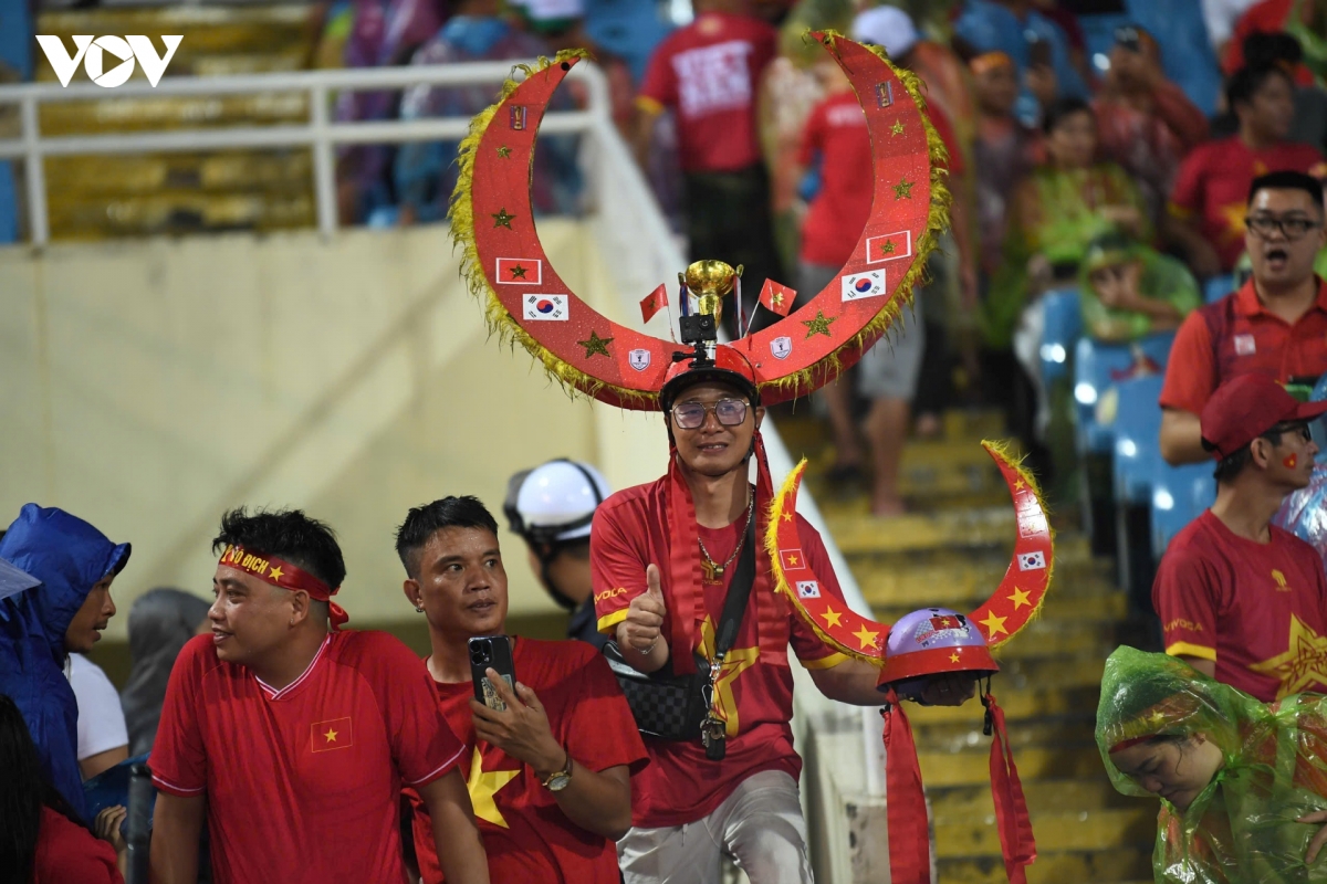 trUc tiEp viet nam vs singapore bang a asean cup 2026 don ep nghet tho hinh anh 24