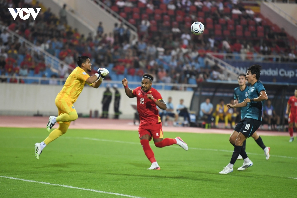 trUc tiEp viet nam vs singapore bang a asean cup 2026 don ep nghet tho hinh anh 5