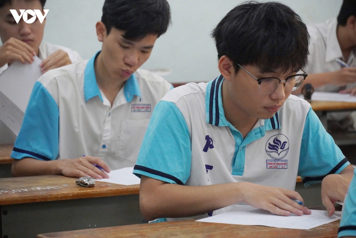 tuyen sinh dai hoc 2026 nang luc quyet dinh chu khong phai thuong hieu nha truong hinh anh 1