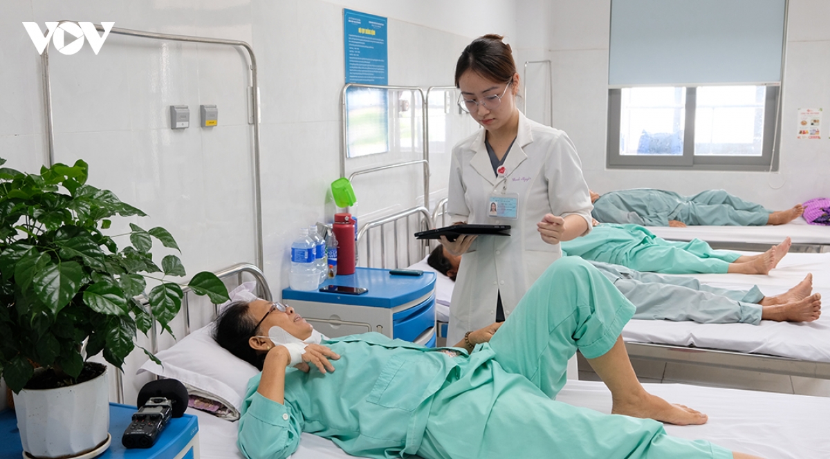 Đà Nẵng áp dụng hồ sơ bệnh án điện tử trong điều trị bệnh